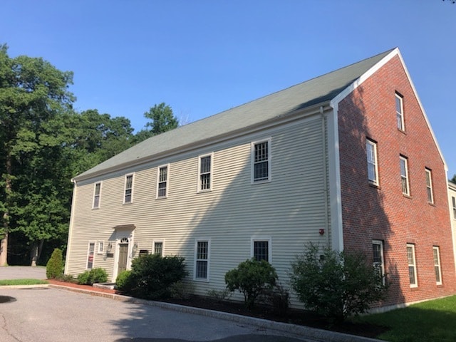 70-78 Junction Square Dr, Concord, MA for lease - Building Photo - Image 3 of 7