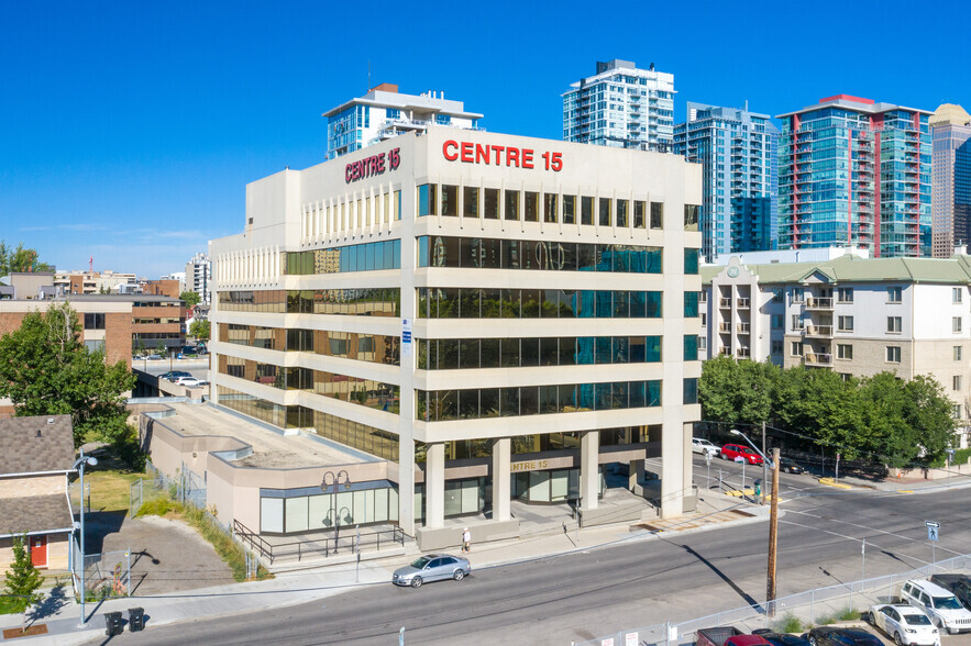 1509 Centre St SW, Calgary, AB for lease - Building Photo - Image 1 of 4