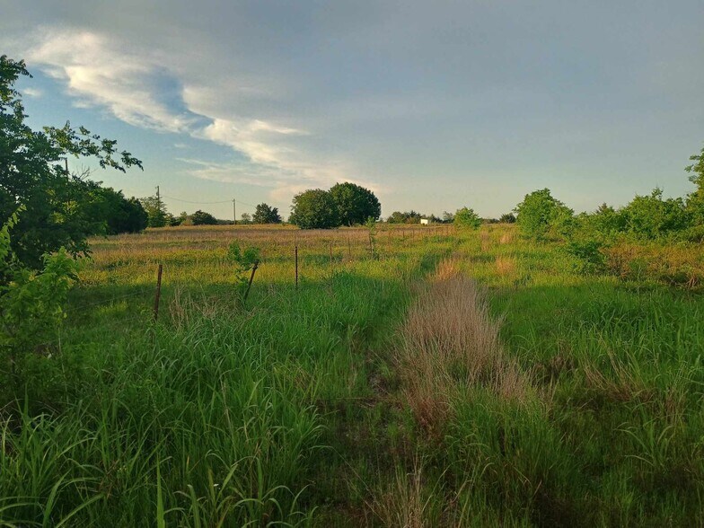 5330 E Interstate 30, Campbell, TX for lease - Other - Image 1 of 33