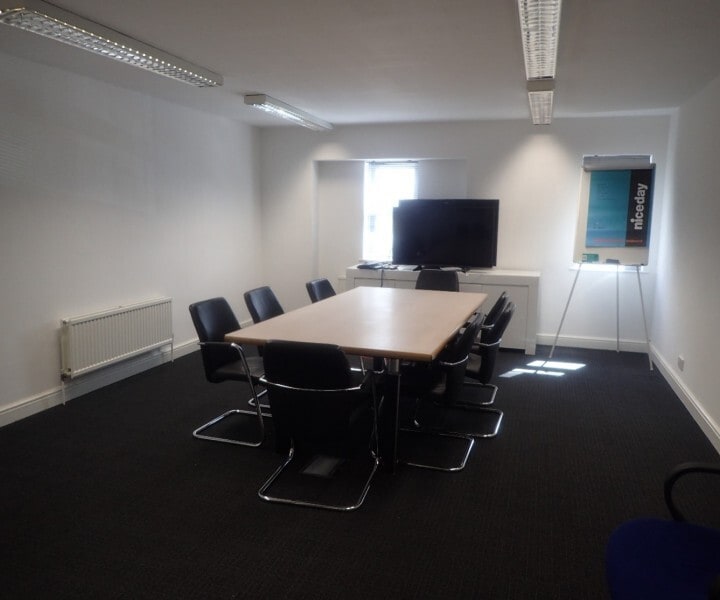 Birmingham St, Halesowen for lease Interior Photo- Image 1 of 4