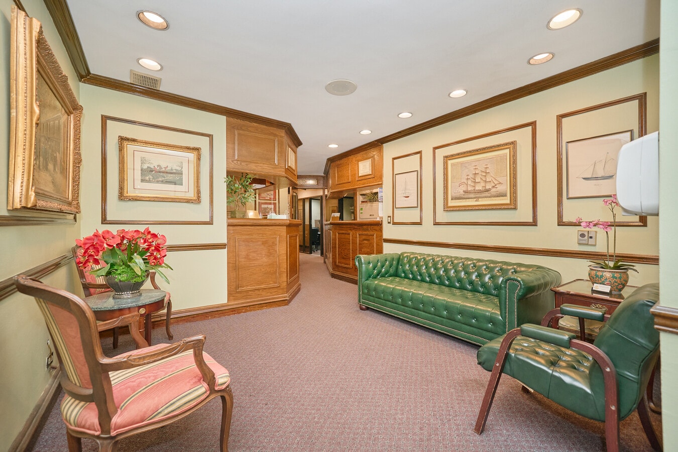 400-416 E 56th St, New York, NY 10022 - Unit 4 -  - Interior Photo - Image 1 of 8