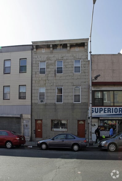 635 Newark Ave, Jersey City, NJ for sale - Building Photo - Image 2 of 2