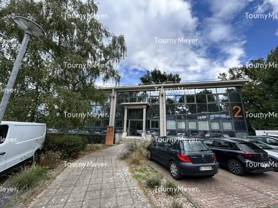 Office in Nantes for lease Building Photo- Image 1 of 9