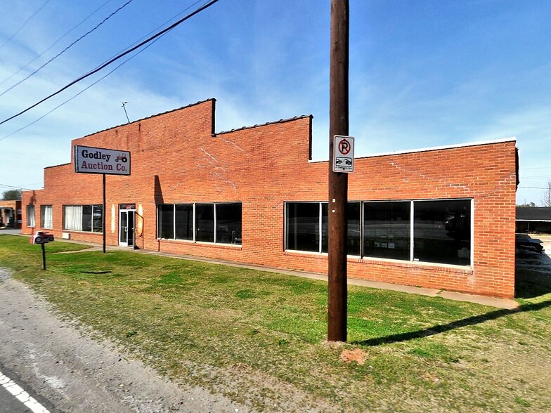 4918 Rozzelles Ferry Rd, Charlotte, NC for sale - Building Photo - Image 1 of 3