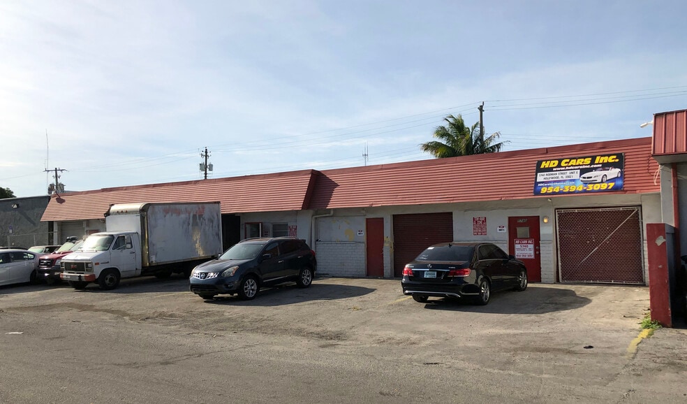 5740 Rodman St, Hollywood, FL 33023