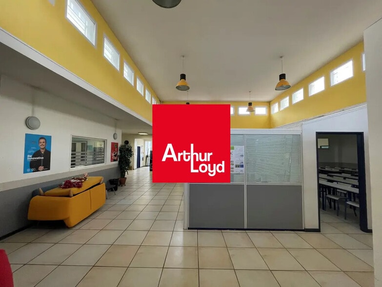 Boulevard Schloesing, Marseille for sale - Building Photo - Image 1 of 10