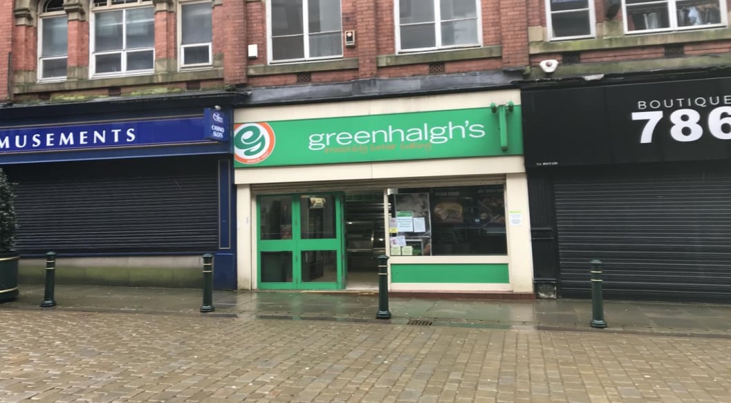 16 Curzon St, Oldham for sale Primary Photo- Image 1 of 1