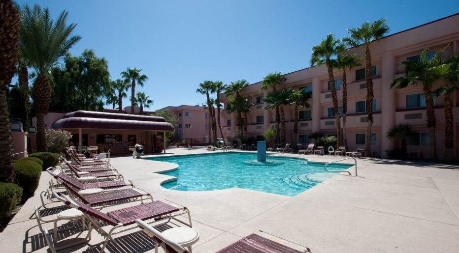 325 E Flamingo Rd, Las Vegas, NV 89169 | LoopNet