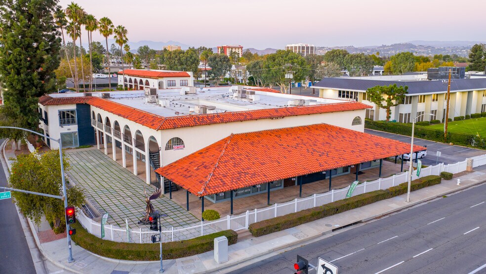 2021 E 4th St, Santa Ana, CA for sale - Building Photo - Image 1 of 5