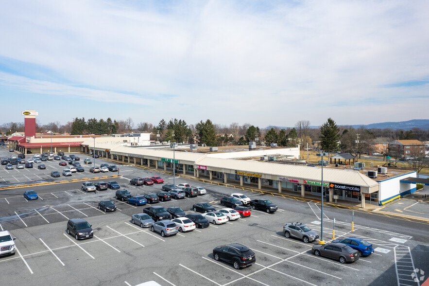 1802-1880 Stefko Blvd, Bethlehem, PA for lease - Building Photo - Image 2 of 6