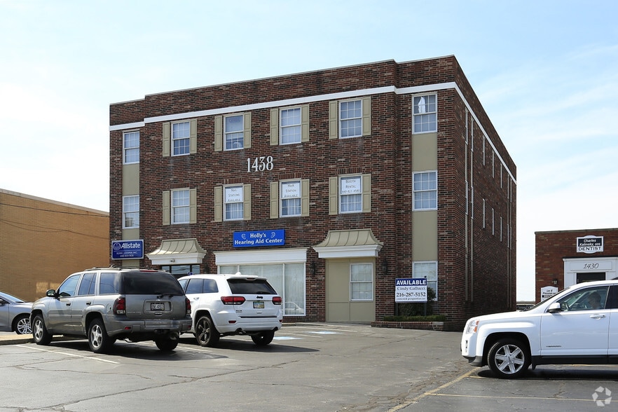 1438 Som Center Rd, Cleveland, OH for lease - Primary Photo - Image 1 of 14