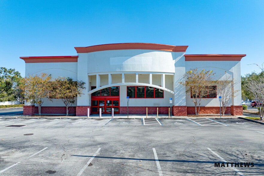 1899 N Highland Ave, Clearwater, FL for sale - Building Photo - Image 1 of 5
