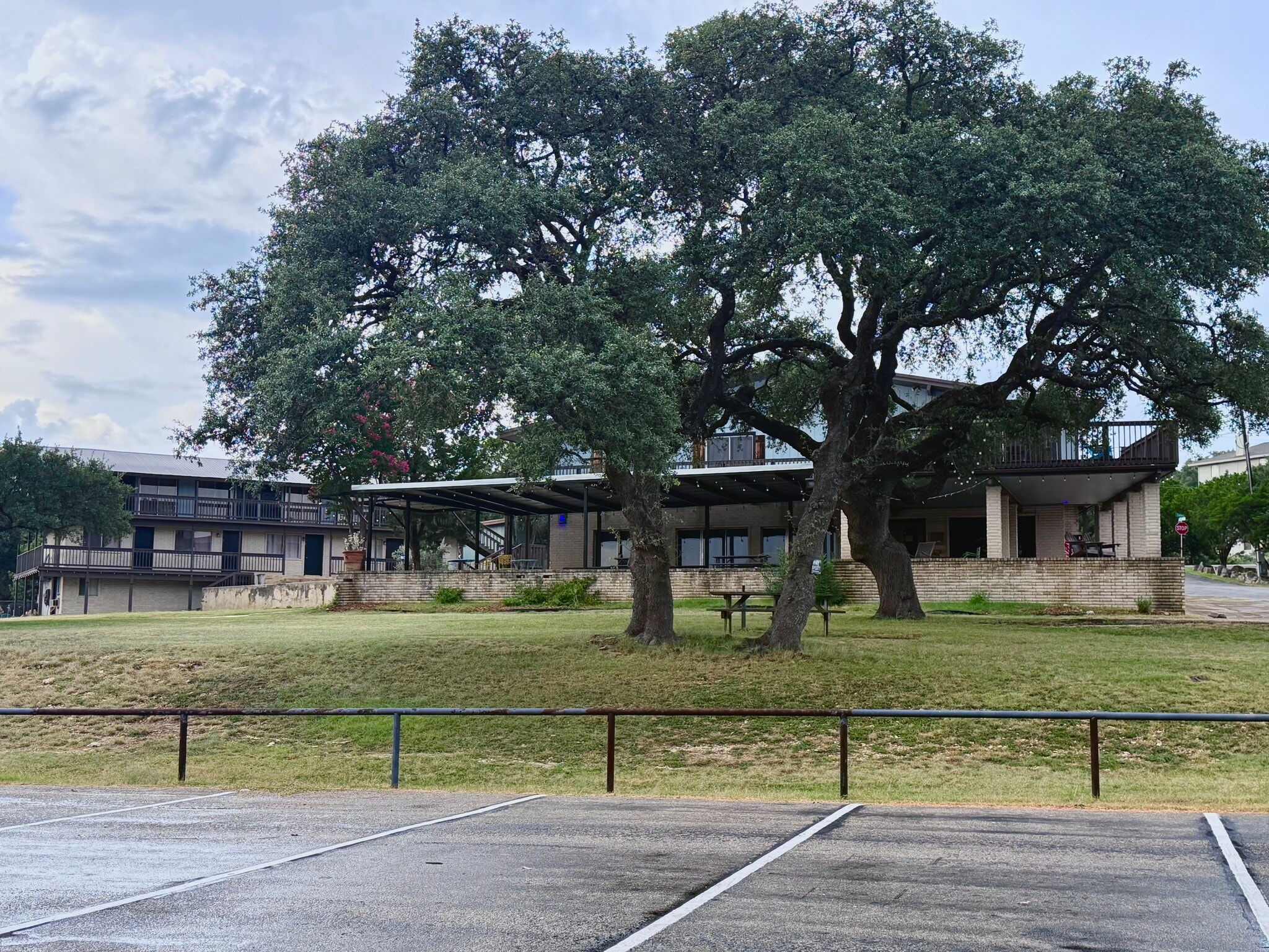 2386 Colleen Dr, Canyon Lake, TX for sale Building Photo- Image 1 of 45