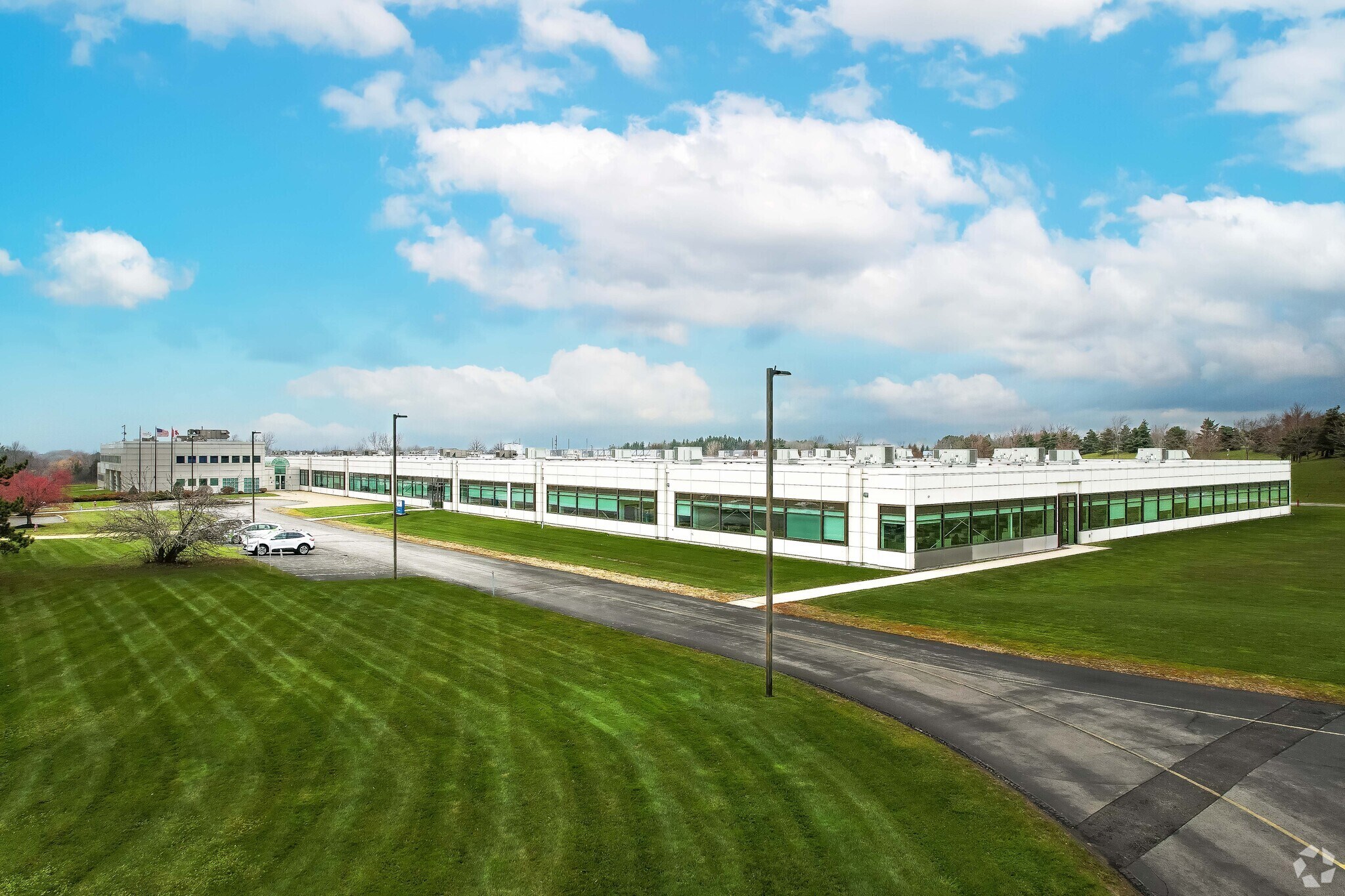 611 Jamison Rd, Elma, NY for sale Primary Photo- Image 1 of 1