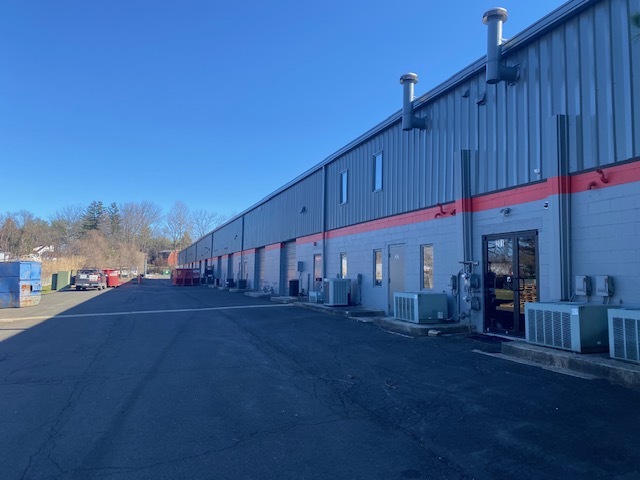 1810 County Line Rd, Huntingdon Valley, PA for lease Building Photo- Image 1 of 5