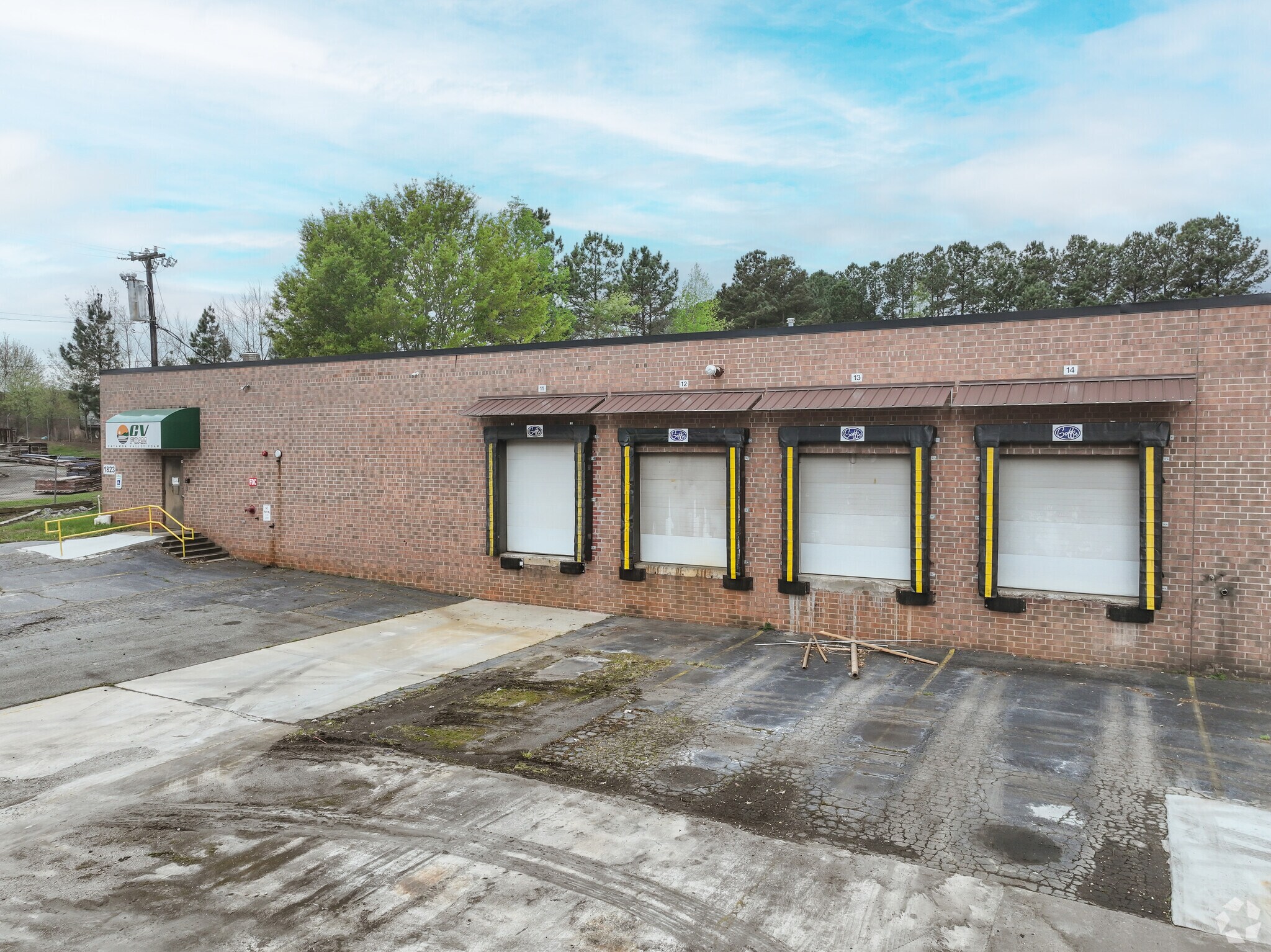 1823 Brian Dr NE, Conover, NC for sale Building Photo- Image 1 of 1