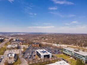 3555 Sunset Office Dr, Sunset Hills, MO - AERIAL map view
