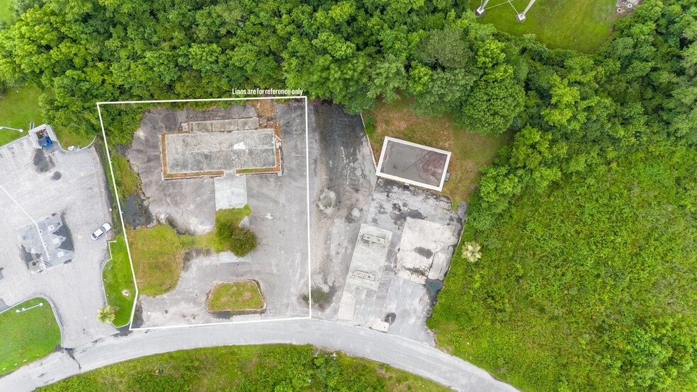 61 Charles Frazier Cir, Yemassee, SC for sale - Building Photo - Image 2 of 23