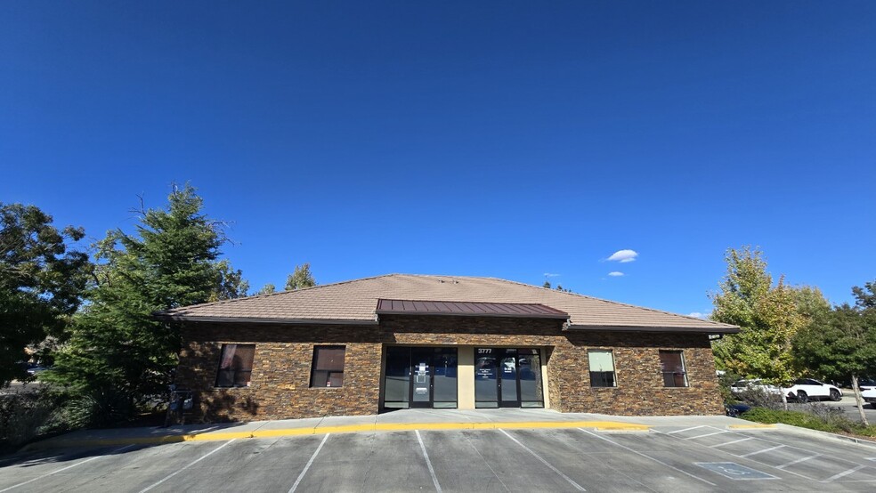 3777 Crossings Dr, Prescott, AZ for lease - Building Photo - Image 1 of 17