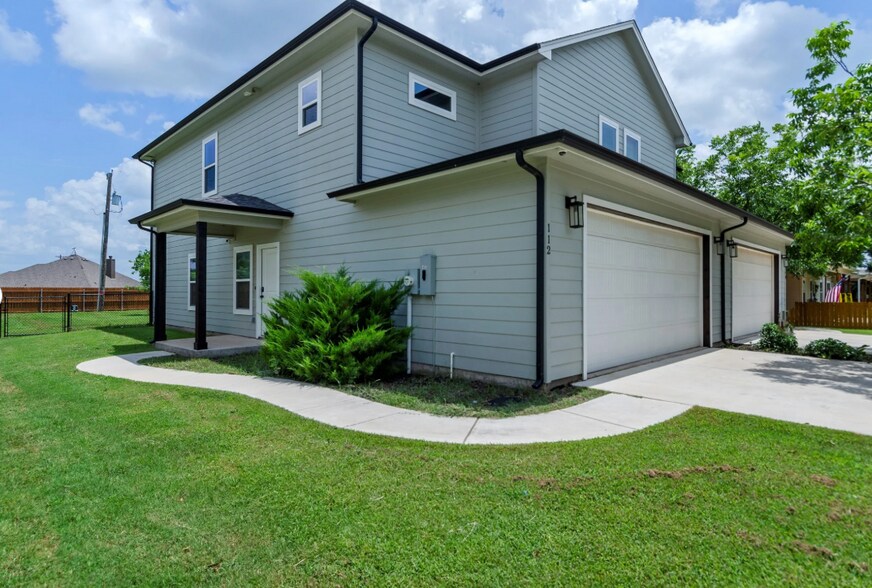 102 Ash St, Paradise, TX for sale - Building Photo - Image 2 of 17