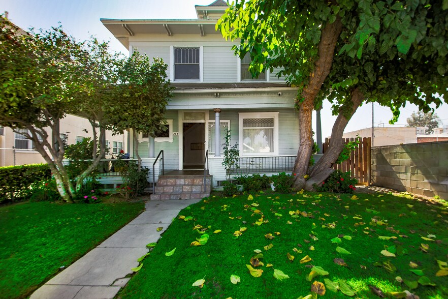 366 W Palmer Ave, Glendale, CA for sale - Building Photo - Image 1 of 13