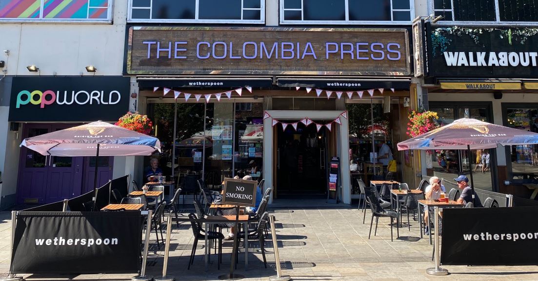 72-74 The Parade, Watford for sale Primary Photo- Image 1 of 1