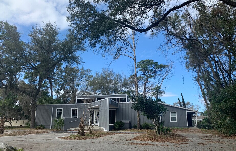 5555 Fort Caroline Rd, Jacksonville, FL 32277 Office for Sale