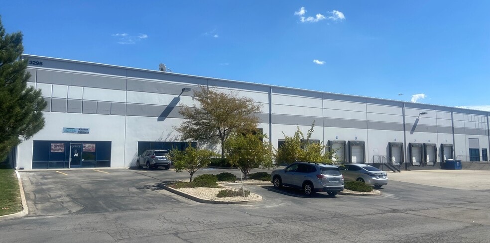 3295 W California Ave, Salt Lake City, UT for lease - Building Photo - Image 1 of 3