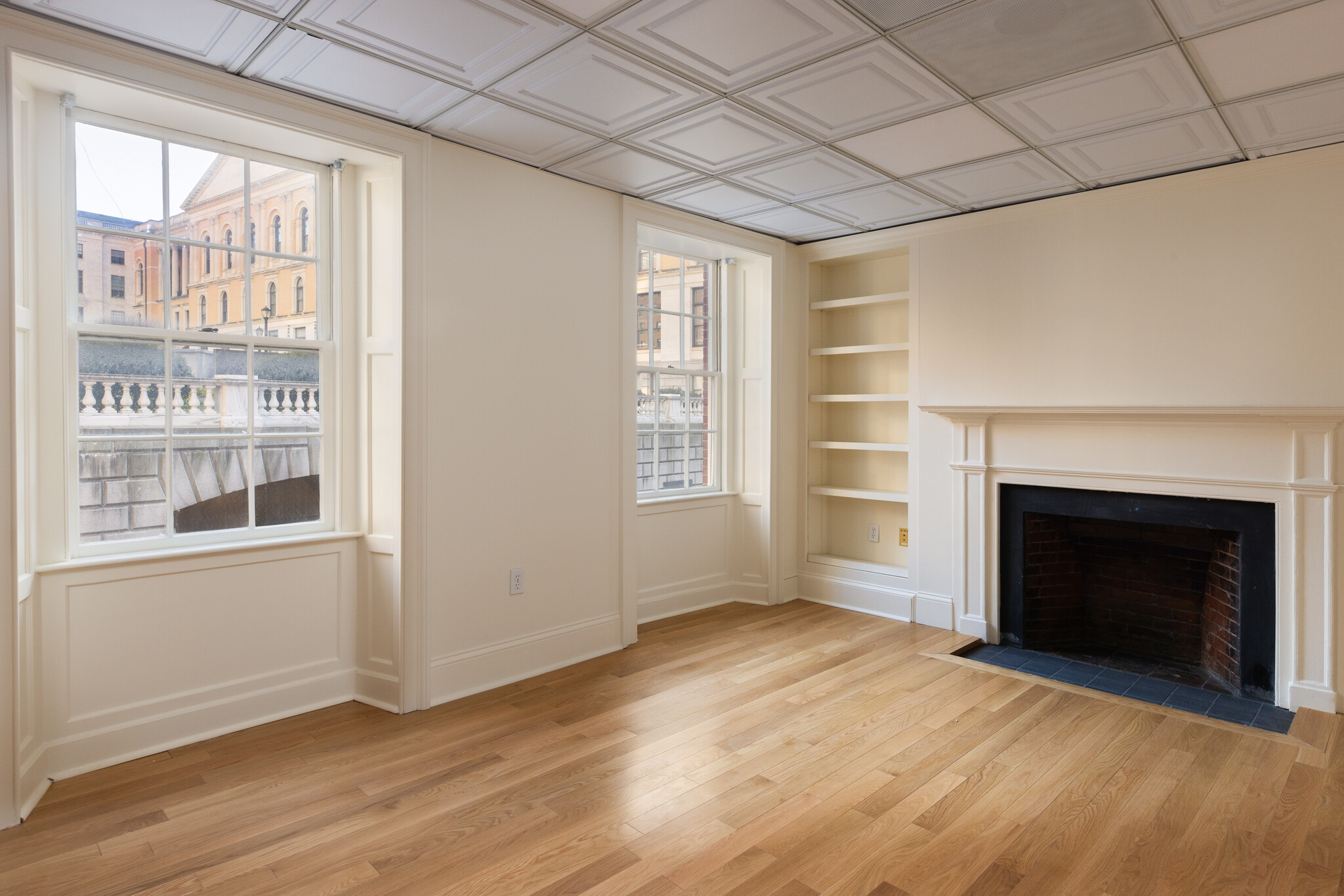 10 Derne St, Boston, MA for lease Interior Photo- Image 1 of 4