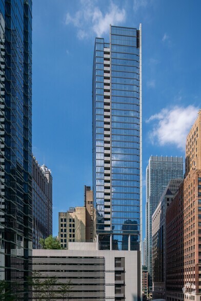 210 N Wells St, Chicago, IL for lease - Building Photo - Image 2 of 53