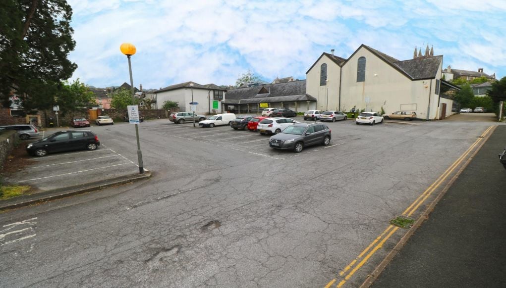 Fore St, Totnes for sale Primary Photo- Image 1 of 1