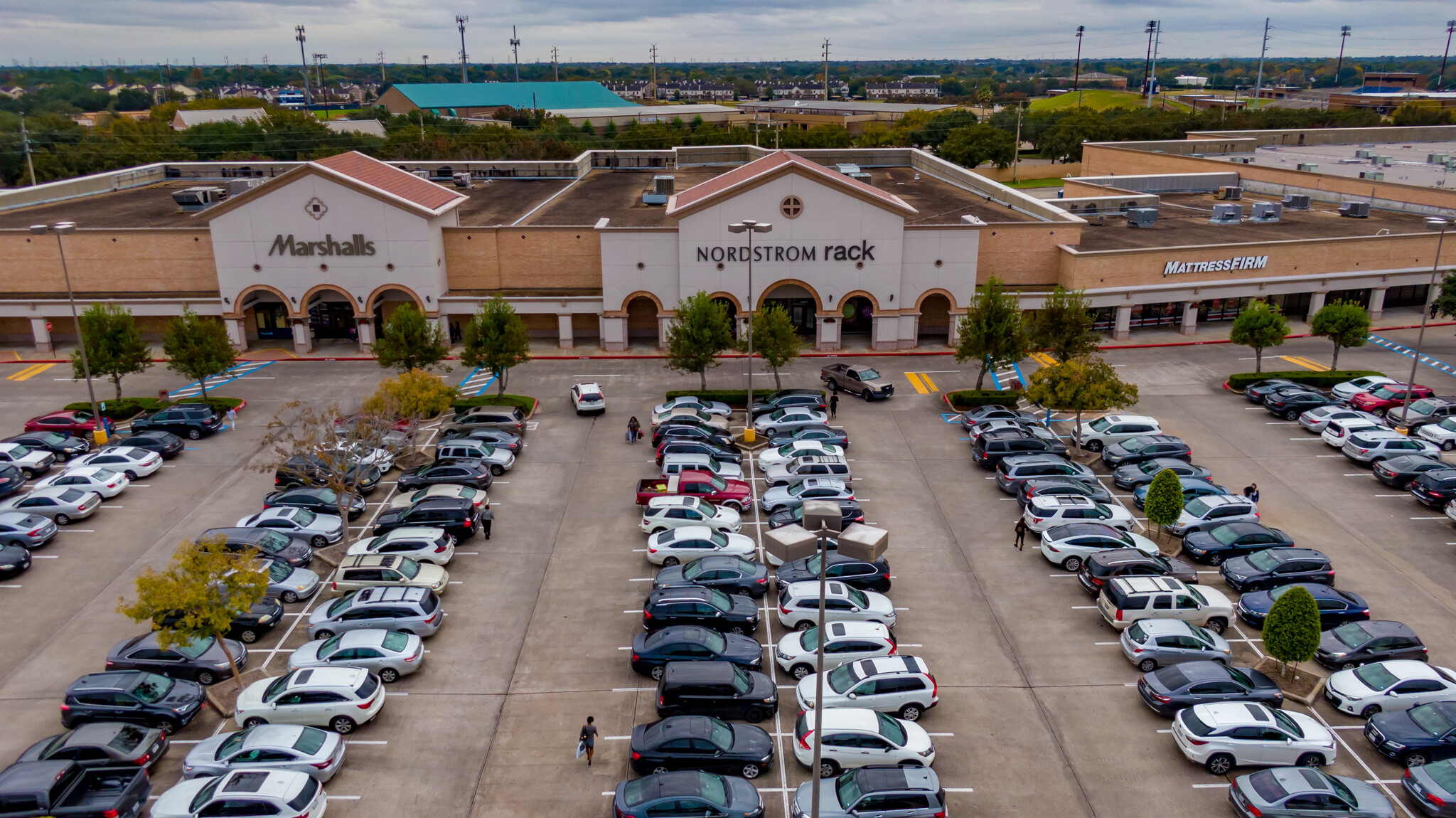 2725-2623 Town-Center Blvd, Sugar Land, TX for lease Building Photo- Image 1 of 14