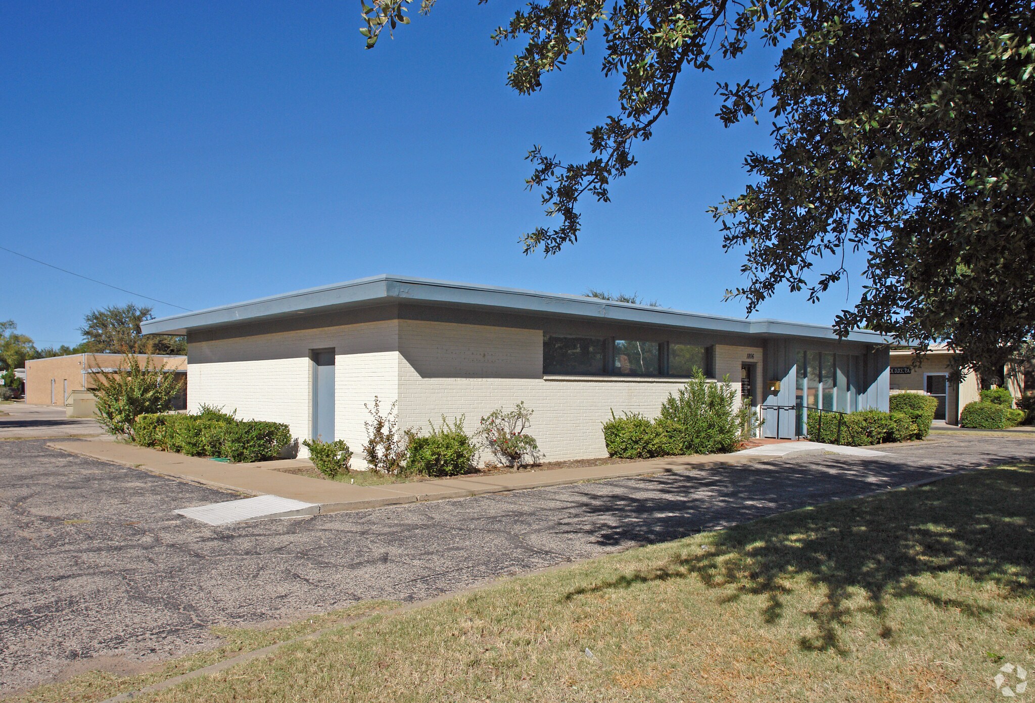 1806 Wall St, Midland, TX for sale Primary Photo- Image 1 of 1