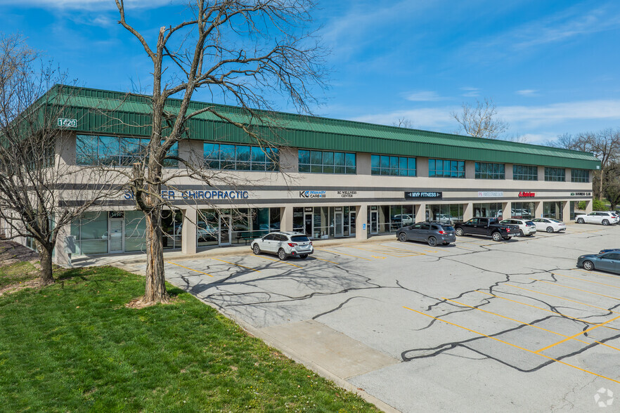 1400-1420 NW Vivion Rd, Kansas City, MO for lease - Primary Photo - Image 1 of 17