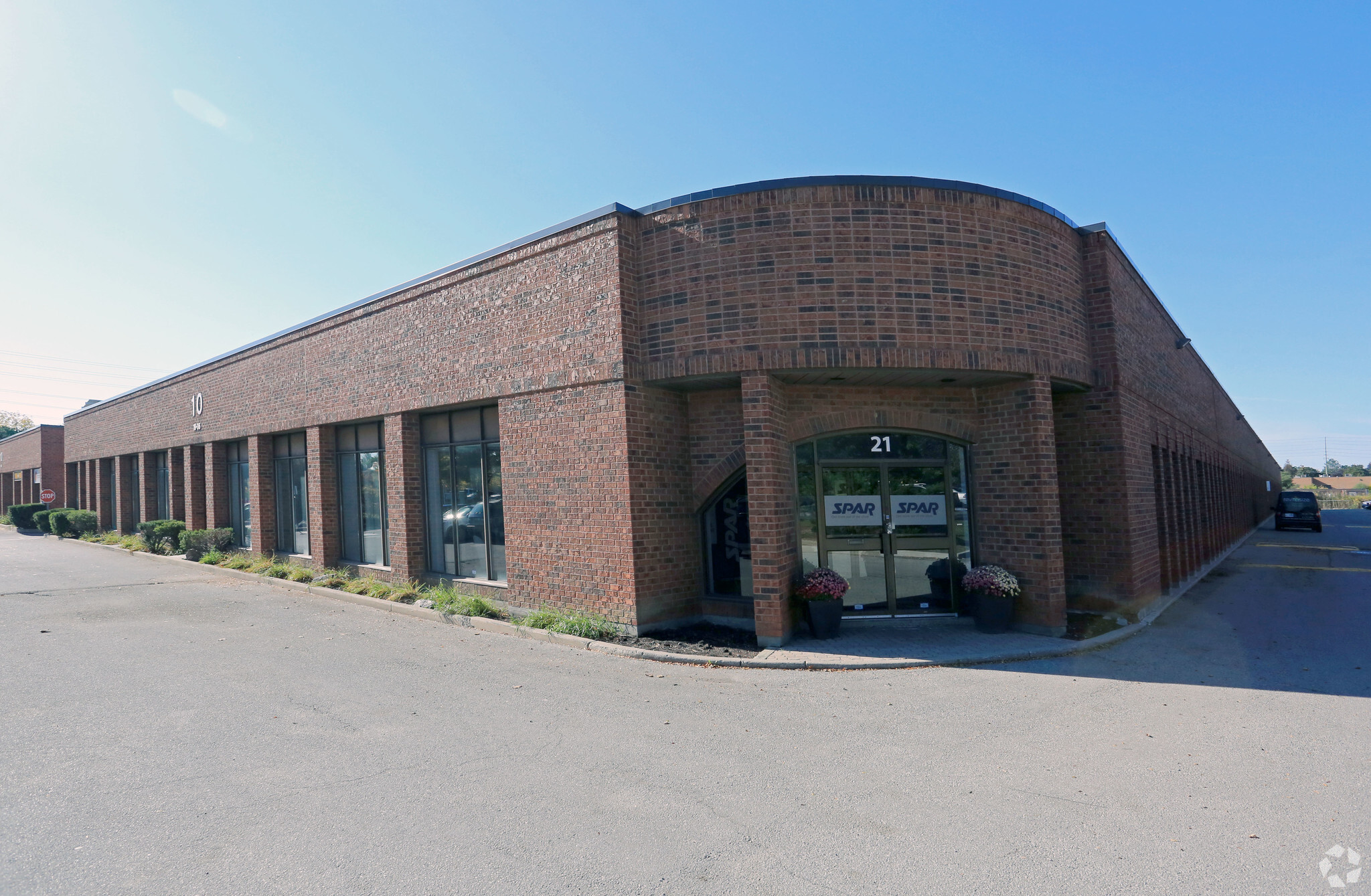 10 Planchet Rd, Concord, ON for lease Primary Photo- Image 1 of 4