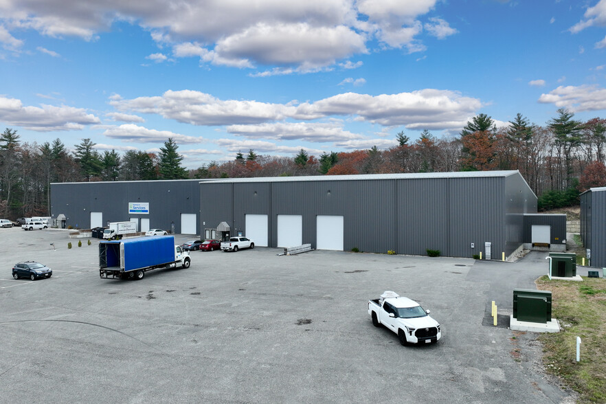 9B Puzzle Ln, Newton NH - Warehouse