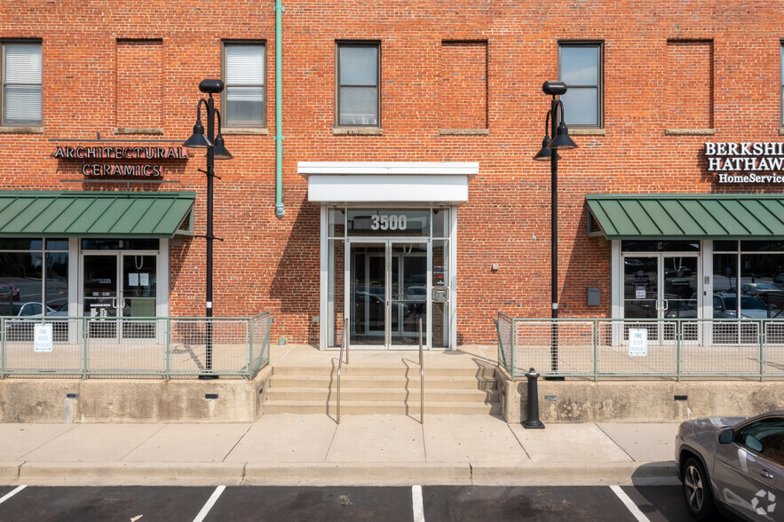 3500 Boston St, Baltimore, MD for lease - Building Photo - Image 3 of 10