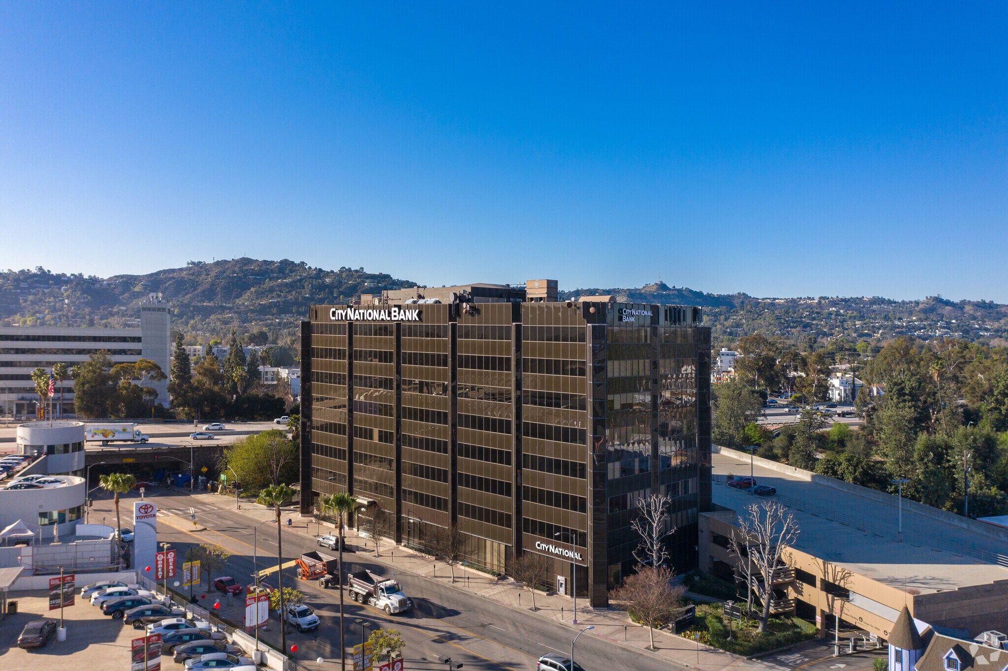 4605 Lankershim Blvd, North Hollywood, CA 91602 Office for Lease