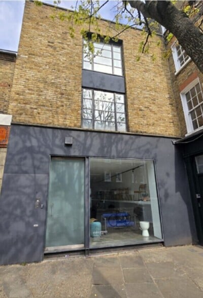 64 Cross St, London for sale - Building Photo - Image 1 of 1