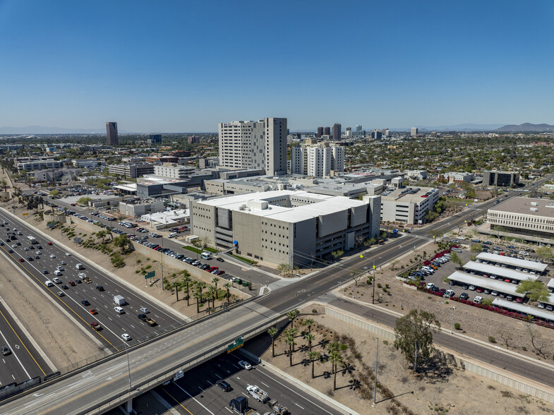 1300 N 12th St, Phoenix, AZ for lease - Building Photo - Image 2 of 12