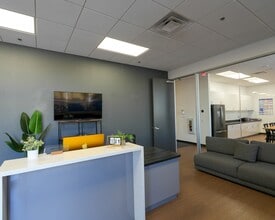 1465 N Hayden Rd, Scottsdale, AZ for lease Interior Photo- Image 2 of 7