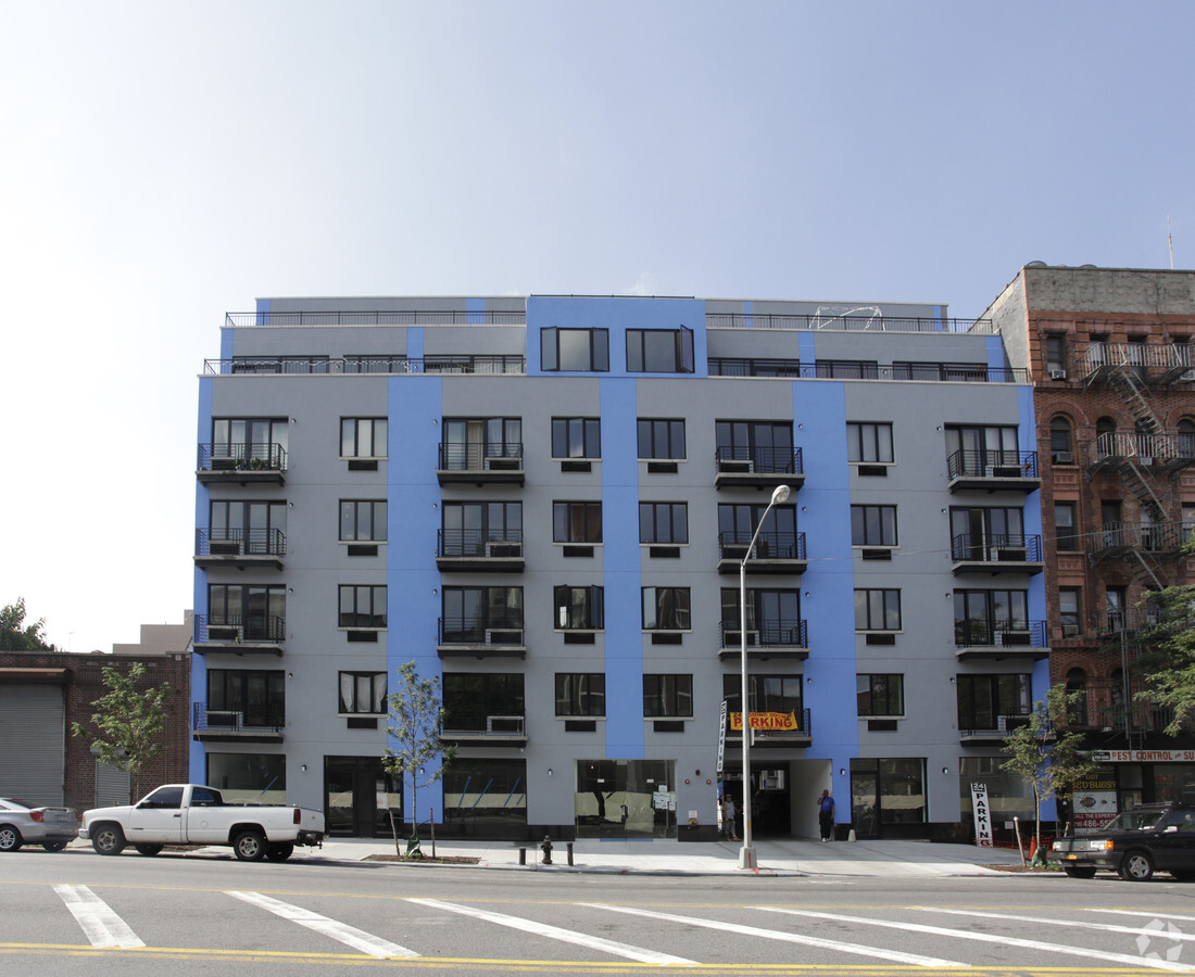 110 Broadway, Brooklyn, NY 11249 | LoopNet