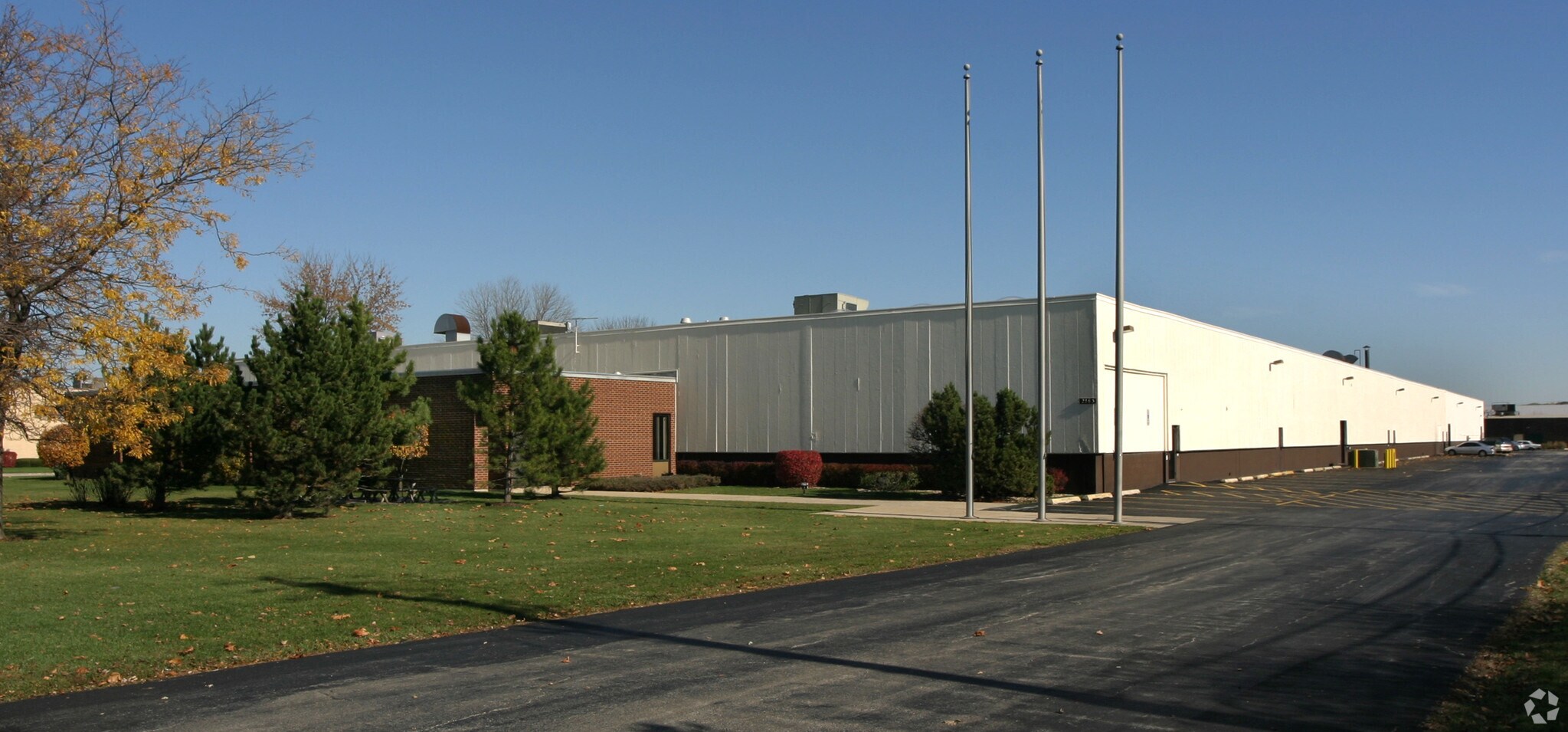 21652177 Shermer Rd, Northbrook, IL 60062 2165 Shermer