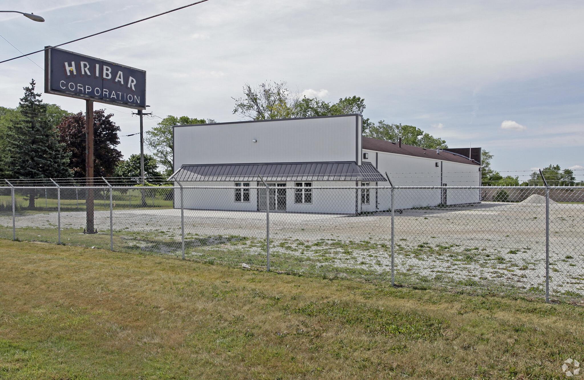 13629 Northwestern Ave, Franksville, WI for sale Primary Photo- Image 1 of 1