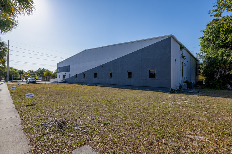 404 E New Haven Ave, Melbourne, FL for sale - Building Photo - Image 3 of 20