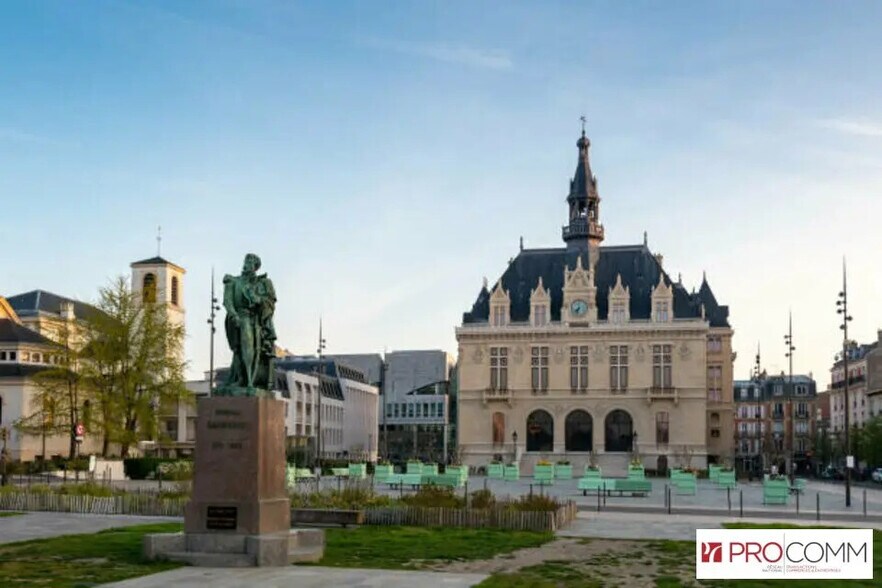 Retail in Vincennes for lease - Building Photo - Image 3 of 5