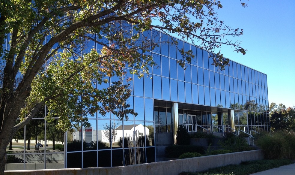 7309 E 21st St N, Wichita, KS for sale - Building Photo - Image 1 of 1