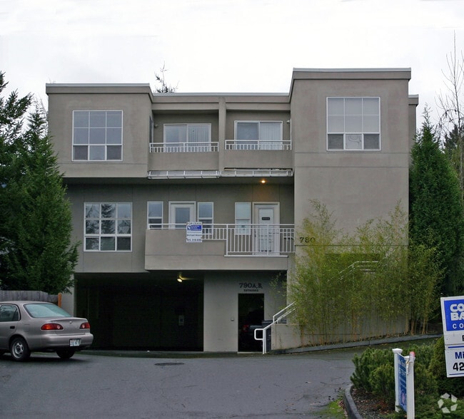 780-790 6th St S, Kirkland, WA for sale - Building Photo - Image 2 of 7