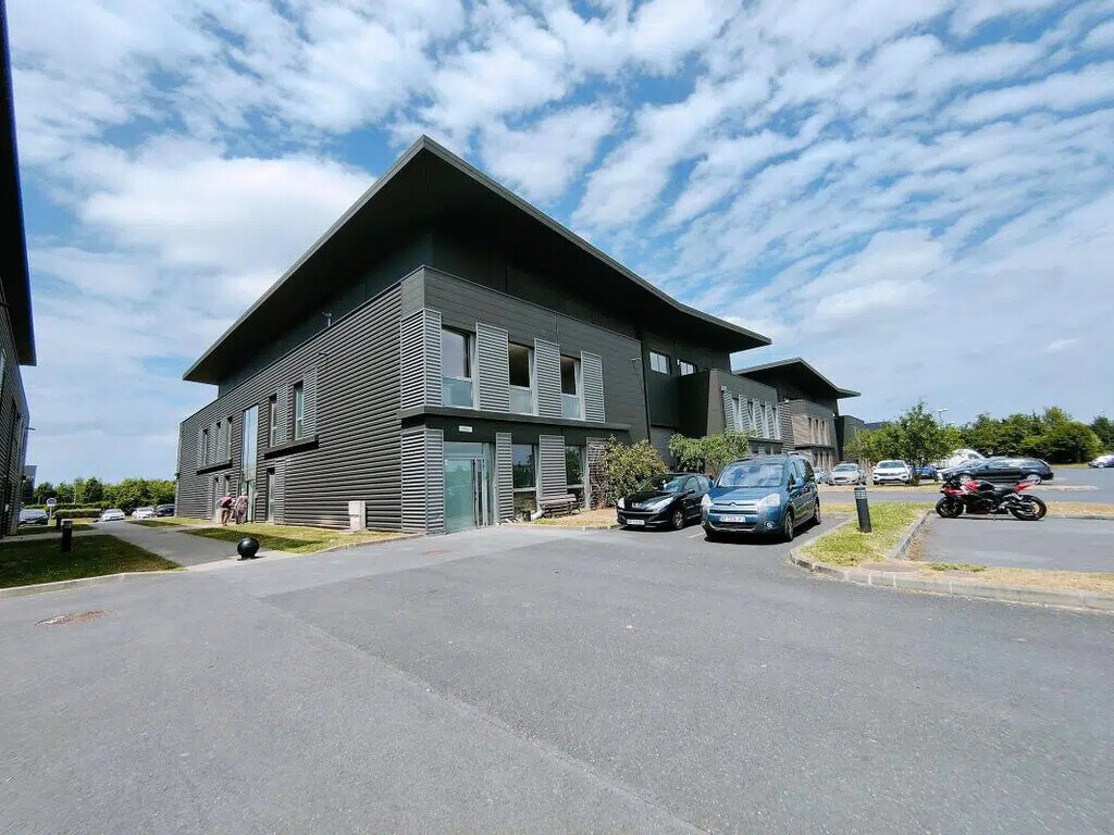 Vente Bureaux 115 m² à 260 m² - Photo 1