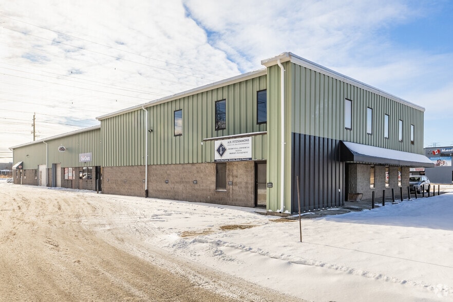 66 Colonnade Rd, Nepean, ON for sale - Primary Photo - Image 1 of 1